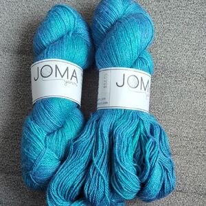 Yarn in Vibrant Blue